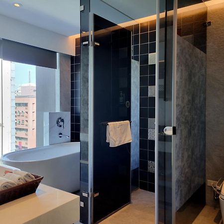 Check Inn Taichung Zhongshan מראה חיצוני תמונה