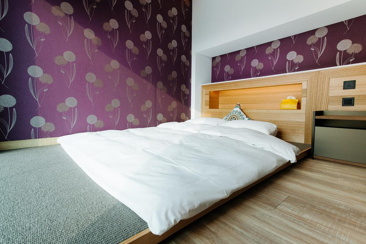 Check Inn Taichung Zhongshan מראה חיצוני תמונה